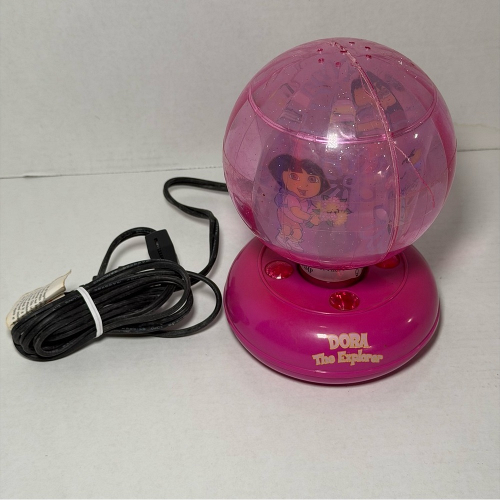 Dora the Explorer Lamp